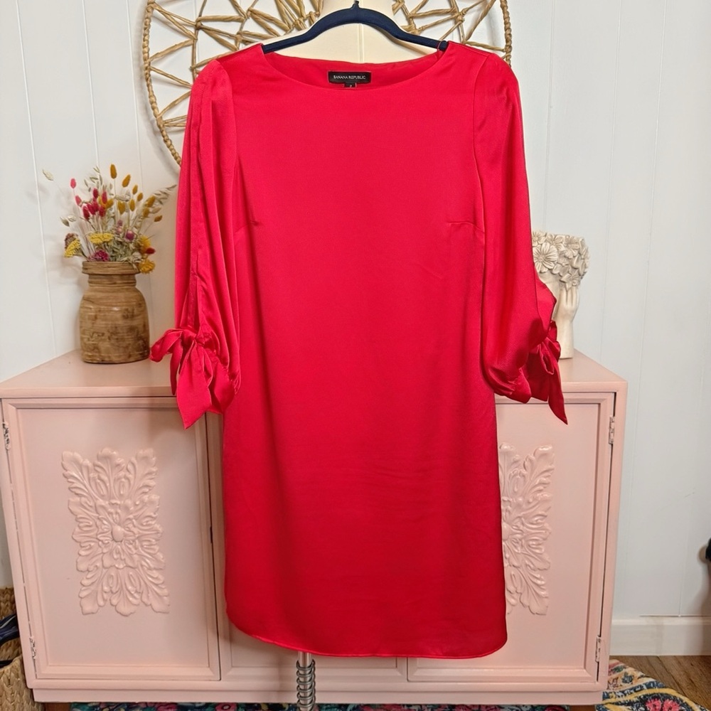 Banana Republic Vibrant Red Long Sleeve‎ Dress